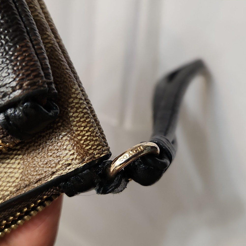 Coach Signature Double Zip Wallet Wristlet - Picture 7 of 14